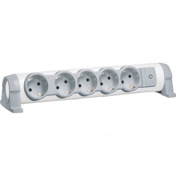 Многорозеточный блок LEGRAND 'Комфорт' 5 x 2К+З поставляется без кабеля белый Многорозеточный блок LEGRAND 'Комфорт' 5 x 2К+З поставляется без кабеля белый