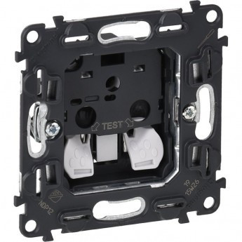 Силовая розетка LEGRAND Valena IN'MATIC 2К 16А 250В с защитными шторками безвинтовые зажимы Силовая розетка LEGRAND Valena IN'MATIC 2К 16А 250В с защитными шторками безвинтовые зажимы