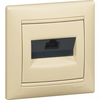 Информационная розетка LEGRAND Valena RJ45 категория 6 UTP 1 выход на захватах слоновая кость Информационная розетка LEGRAND Valena RJ45 категория 6 UTP 1 выход на захватах слоновая кость
