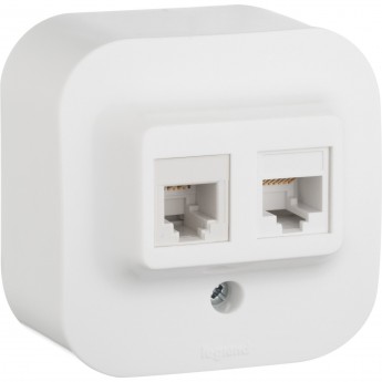 Розетка LEGRAND двойная 2 x RJ45 категория 5e UTP Quteo IP 20 белый Розетка LEGRAND двойная 2 x RJ45 категория 5e UTP Quteo IP 20 белый