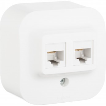 Розетка LEGRAND двойная 2 x RJ45 категория 5e UTP Quteo IP 20 белый Розетка LEGRAND двойная 2 x RJ45 категория 5e UTP Quteo IP 20 белый